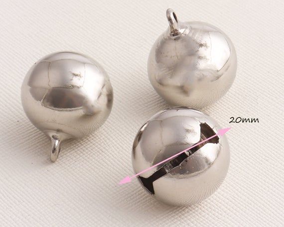 Qualitiy Toy Cat Morris Dancing Craft Charm Christmas Jingle Bells - SILVER 16MM