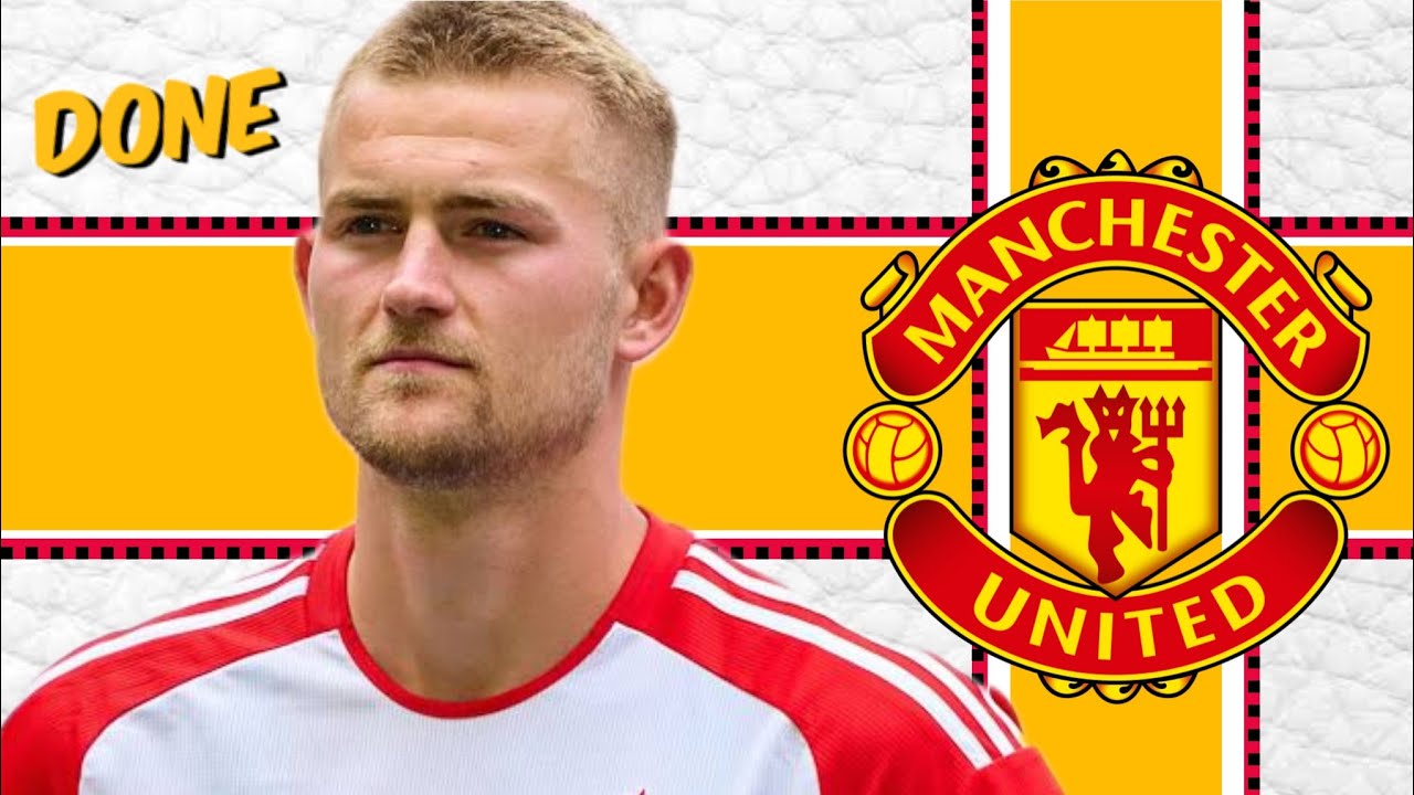 Manchester United Supporters In The Stands Stock Photo